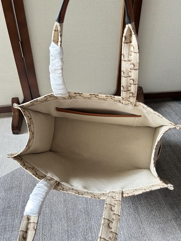 スーパーコピーブランドバッグ角部分ディテール